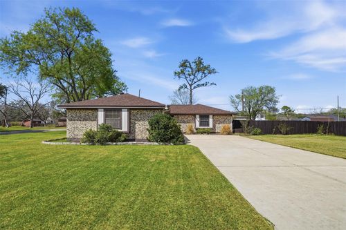 815 Wisconsin St, South Houston, TX, 77587-4964 | Card Image