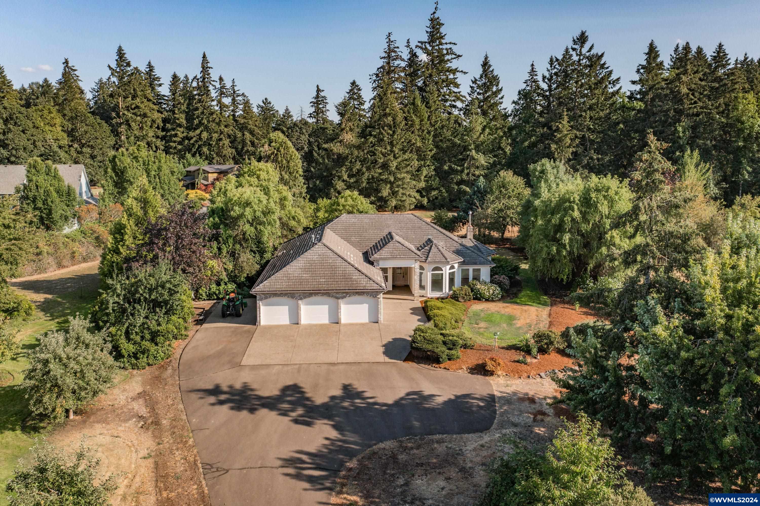 Rosemeadow Ln, Salem, OR 97317