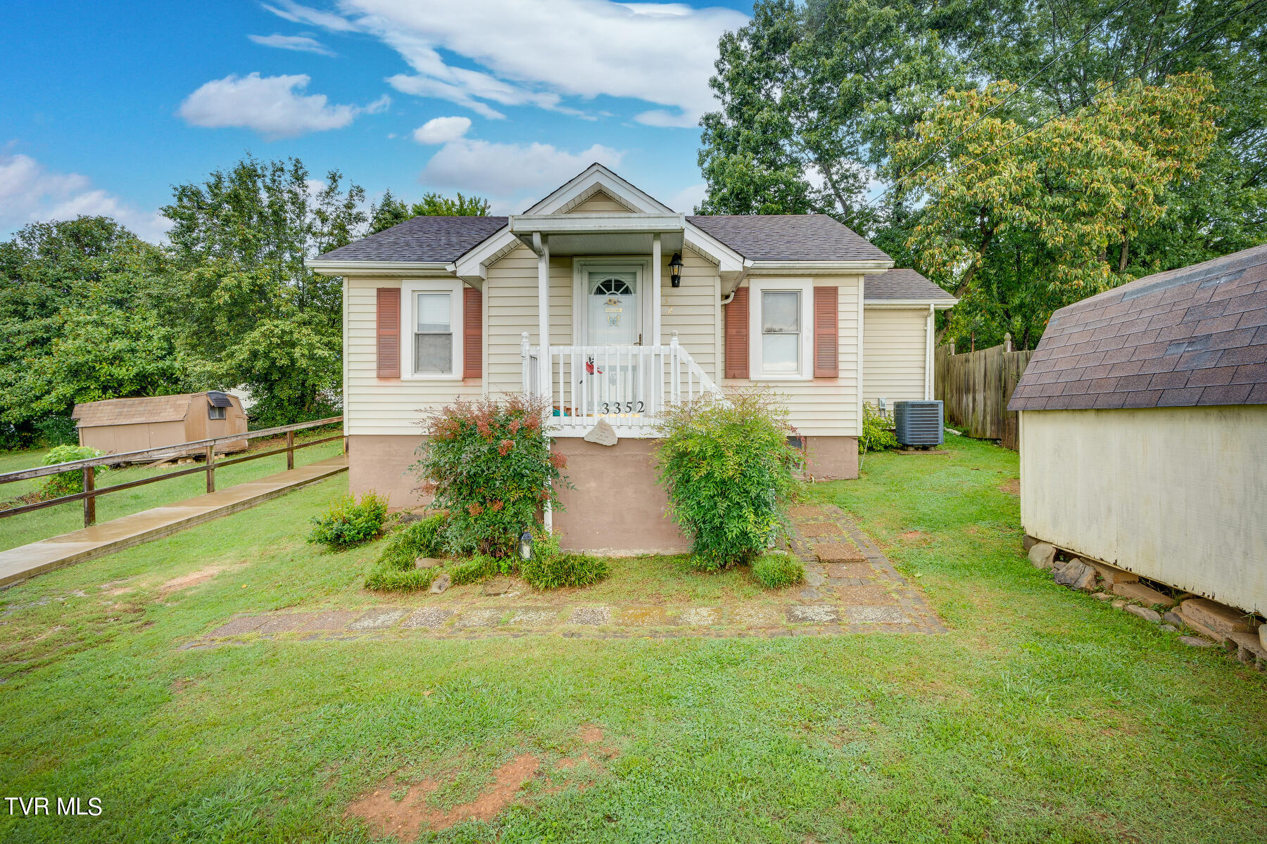 Lightwood St, Kingsport, TN 37660