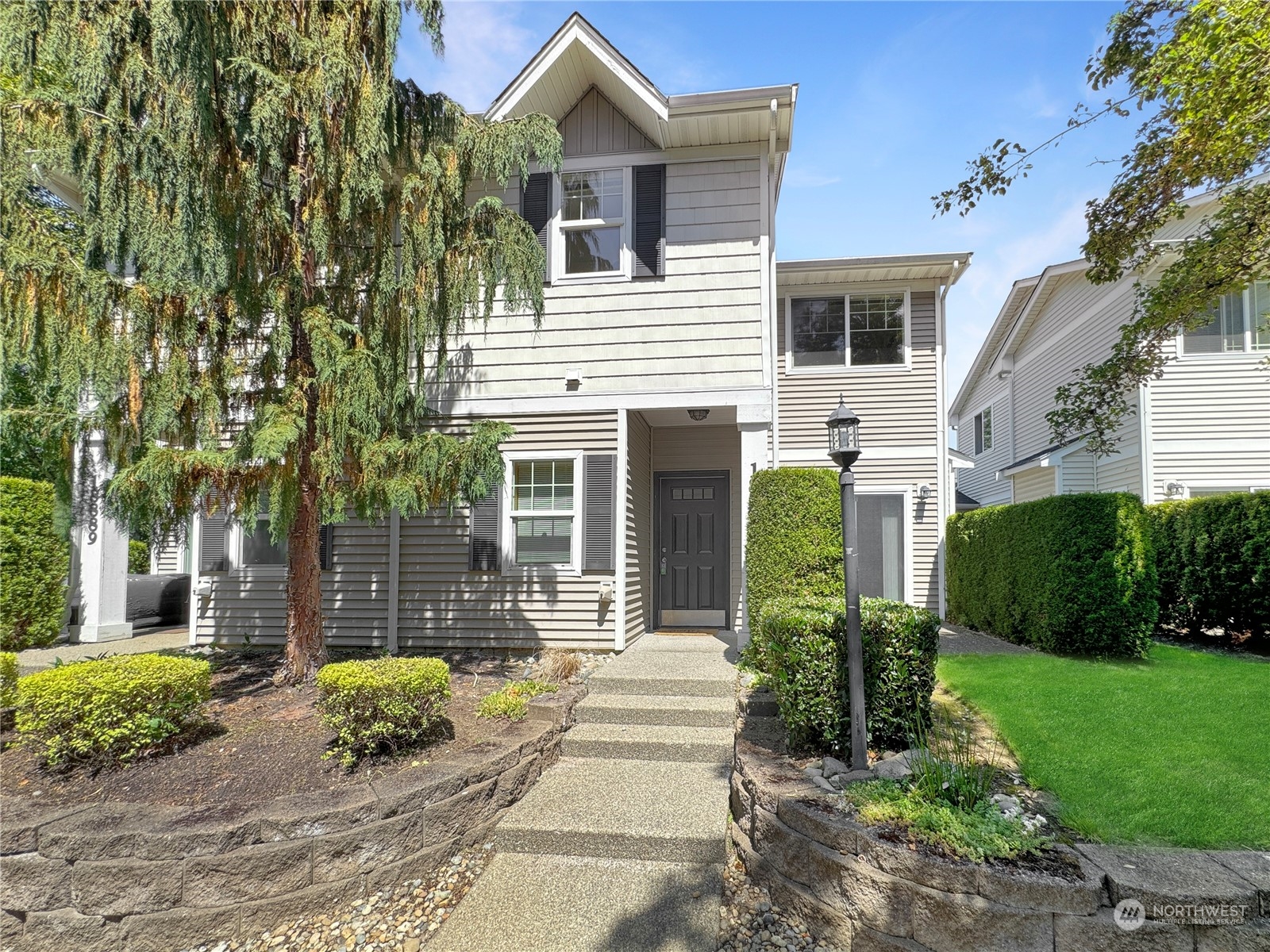 108th Ln, Renton, WA 98055