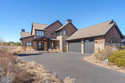 19136 Cartwright Ct, Bend, OR, 97702-3703 | Card Image