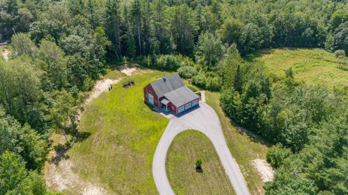 8 Summer Way, Cumberland, ME, 04021 | Card Image
