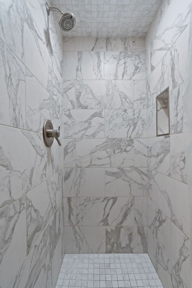 Beautiful updated shower | Image 19