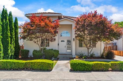 320 Waverly St, Sunnyvale, CA, 94086-6055 | Card Image