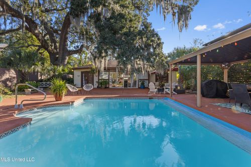 128 Lee St, Biloxi, MS, 39530-4410 | Card Image