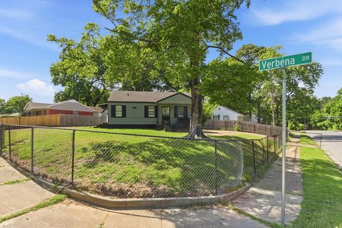 1811 Wells Station Rd, Memphis, TN, 38108 | Card Image