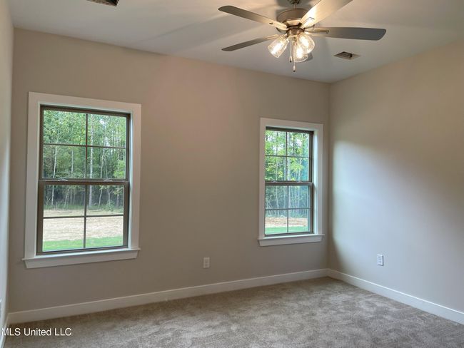Guest Bedroom | Image 5