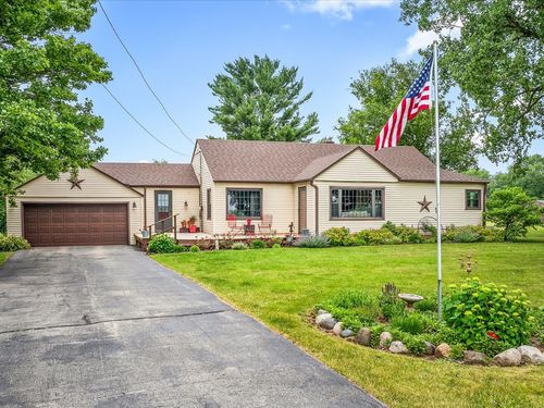 3168 Rotary Rd, Rockford, IL, 61109-5054 | Card Image