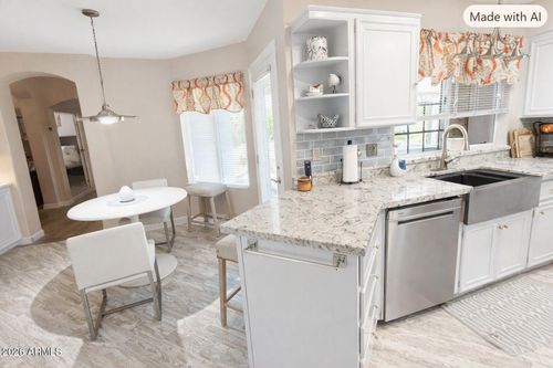 15018 W Huron Dr, Sun City West, AZ, 85375-5986 | Card Image