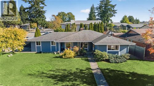 4291 Burbank Cres, Victoria, BC, V8Z6T4 | Card Image