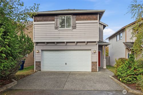 9109 2nd Pl Se, Lake Stevens, WA, 98258-3302 | Card Image