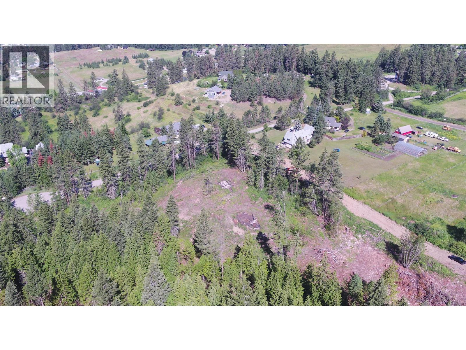 Land in Vernon 3