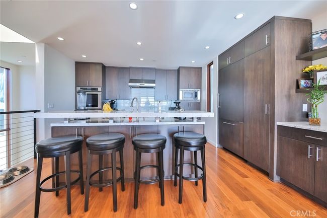 104 Manhattan Ave, Townhouse with 4 bedrooms, 4 bathrooms and 4 parking in Manhattan Beach CA | Image 13