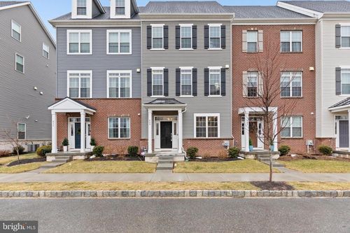 609 Burcham St, PHOENIXVILLE, PA, 19460-1349 | Card Image