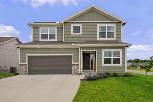 19637 W 196th St, Spring Hill, KS, 66083 | Card Image