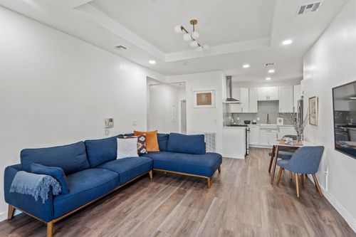 606-135 38th St, Union City, NJ, 07087-6097 | Card Image