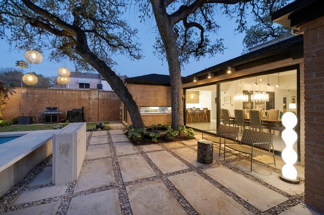 2404 Enfield Rd, House other with 3 bedrooms, 4 bathrooms and 3 parking in Austin TX | Image 28