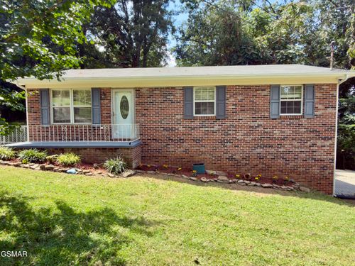 536 Valley View Dr, Morristown, TN, 37813-2586 | Card Image