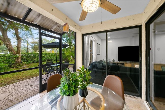 3005 - 3005 Nw 48 Th Ave, Townhouse with 3 bedrooms, 3 bathrooms and null parking in Coconut Creek FL | Image 21