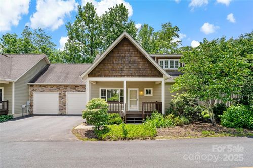 1 Teresa Way, Black Mountain, NC, 28711-3290 | Card Image