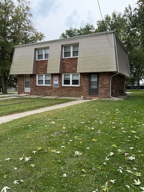 1501 Hovey Ave, Normal, IL, 61761-3340 | Card Image