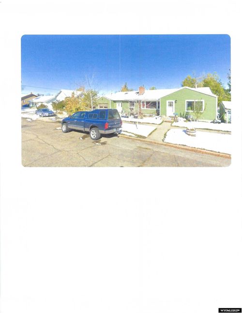 606 W 11th St, Casper, WY, 82601-3613 | Card Image