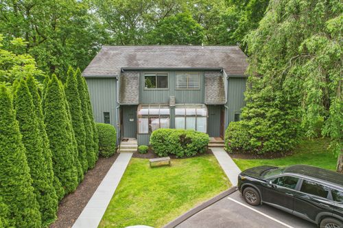 apt-1-123 Old Belden Hill Rd, Norwalk, CT, 06850-1379 | Card Image
