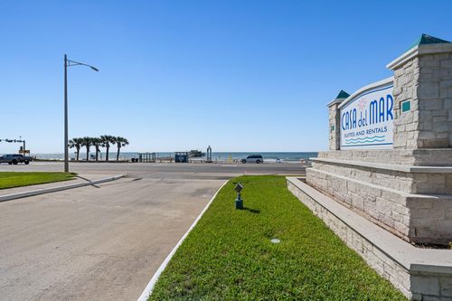 261-6102 Seawall Blvd, Galveston, TX, 77551-2031 | Card Image