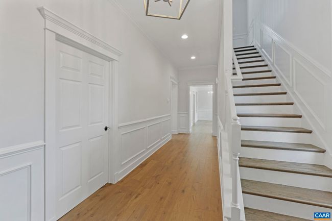 1108 E Jefferson St, House other with 3 bedrooms, 4 bathrooms and null parking in CHARLOTTESVILLE VA | Image 9