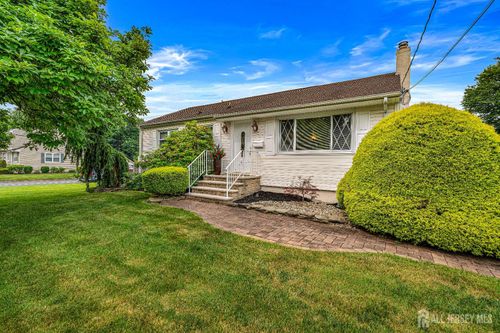 36 Brookhill Avenue, Edison, NJ, 08817 | Card Image