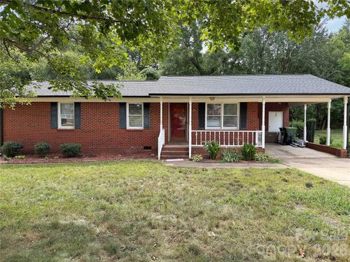 315 Southglenn Dr, Shelby, NC, 28152-8051 | Card Image