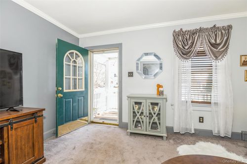 59 Prairie Ave, Suffern, NY, 10901-6232 | Card Image