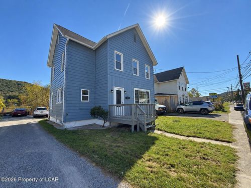 398 Main St, Hallstead, PA, 18822-8801 | Card Image