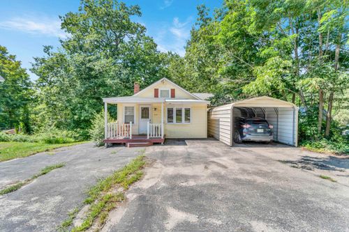 82 Church St, Hillsborough, NH, 03244-4866 | Card Image