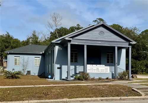 1204 Nw 10th Ave, GAINESVILLE, FL, 32601-4153 | Card Image