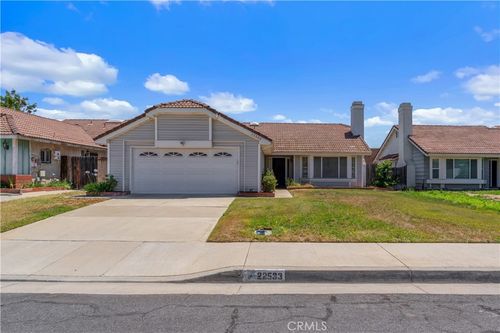 22533 Kinross Ln, Moreno Valley, CA, 92557 | Card Image