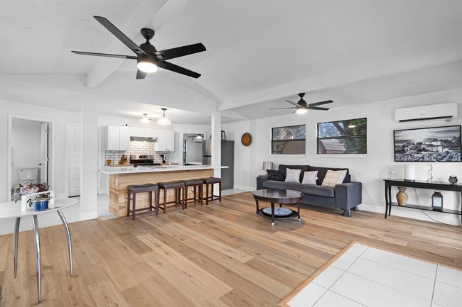 110 Lakeview Shores Dr, House other with 3 bedrooms, 1 bathrooms and null parking in Coldspring TX | Image 4