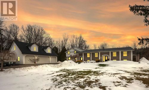 10457 Darkwood Rd, Moffat, ON, L0P1J0 | Card Image