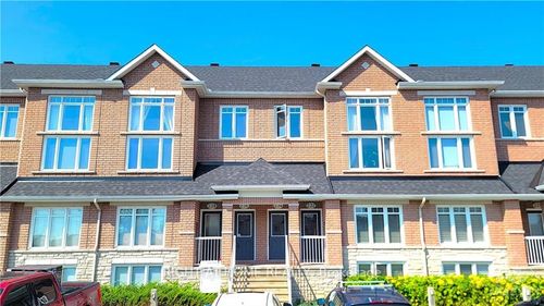 234 Tivoli N/A, Cityview - Parkwoods Hills - Rideau Shore, ON, K2E0A7 | Card Image