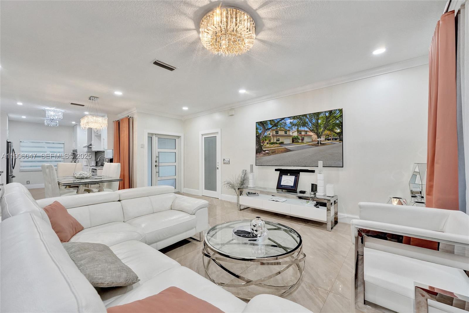 Residential in Pembroke Pines 3