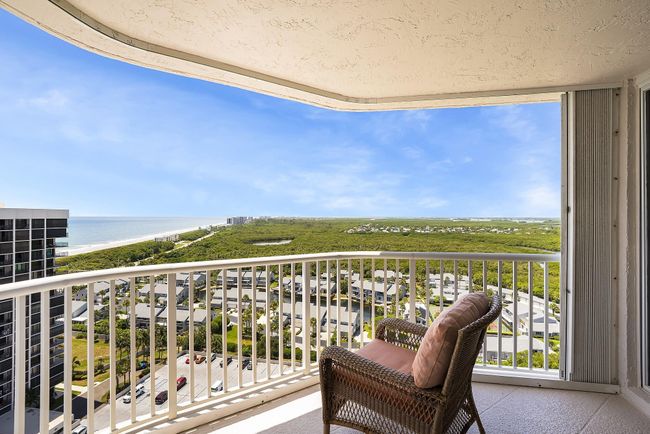 APT-1901 - 5049 N Highway A1a, Condo with 3 bedrooms, 2 bathrooms and null parking in Hutchinson Island FL | Image 34