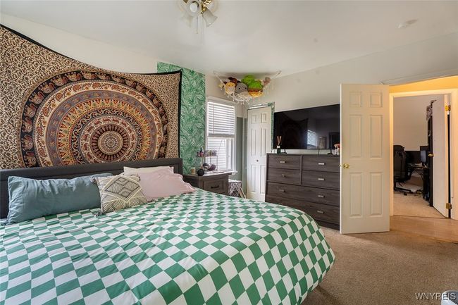 Primary Bedroom in Lower Unit | Image 11