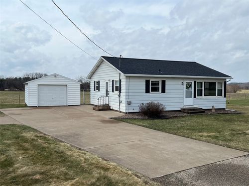 3650 Mayer Rd, Eau Claire, WI, 54701-8211 | Card Image