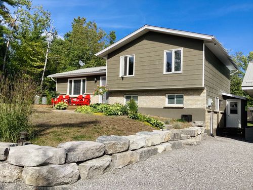 94 County Rd 36, Trent Lakes, ON, K0M1A0 | Card Image