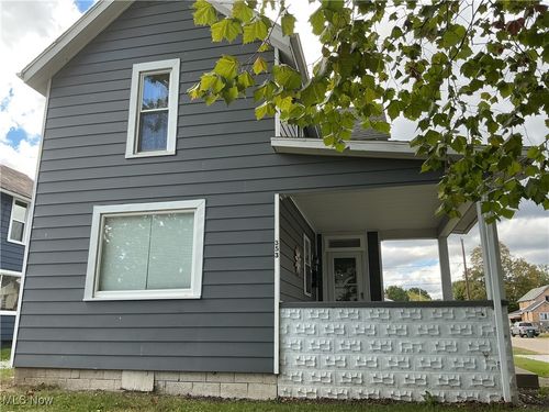 353 N 11th St, Coshocton, OH, 43812-1312 | Card Image