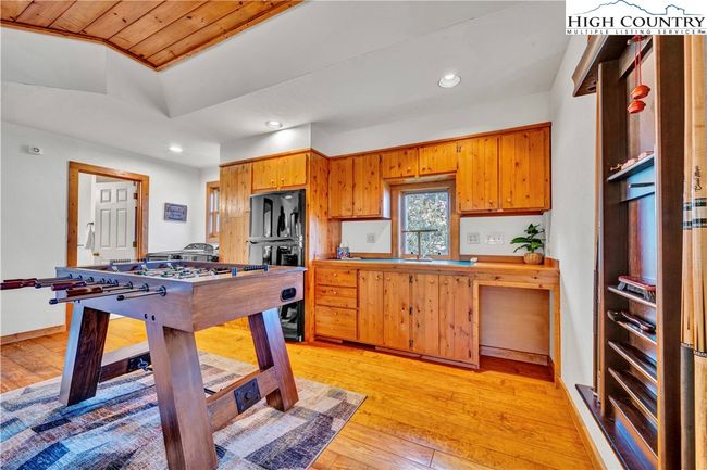 311 N Pinnacle Ridge Rd, House other with 3 bedrooms, 5 bathrooms and null parking in Beech Mountain NC | Image 24