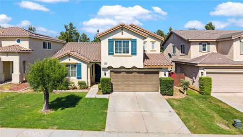 1072 Queen Annes Lane, Beaumont, CA, 92223 | Card Image