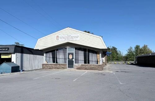 2518 Fort Campbell Blvd, Hopkinsville, KY, 42240-4671 | Card Image
