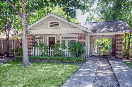 2109 Ashland Ave, Fort Worth, TX, 76107-4201 | Card Image