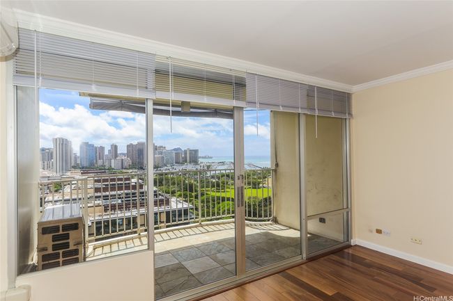 APT-1904 - 1350 Ala Moana Blvd, Condo with 2 bedrooms, 2 bathrooms and 1 parking in Honolulu HI | Image 6